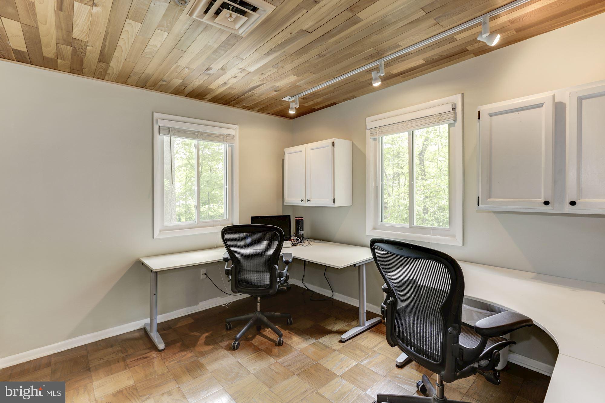 11809 Tree Fern Court Reston, VA 20191 - Photo 35 of 58