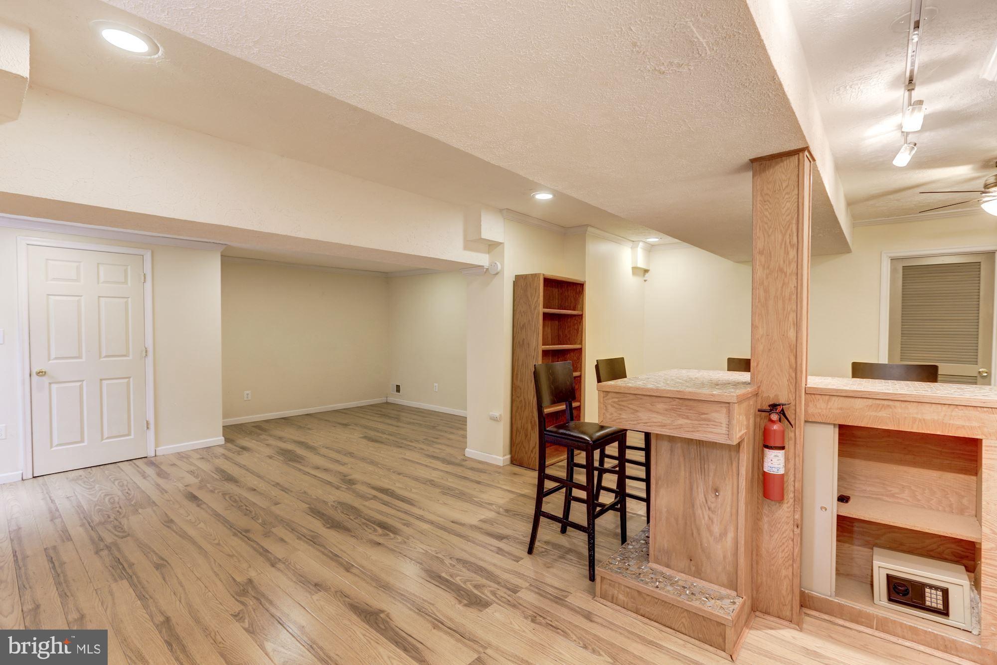 11809 Tree Fern Court Reston, VA 20191 - Photo 41 of 58