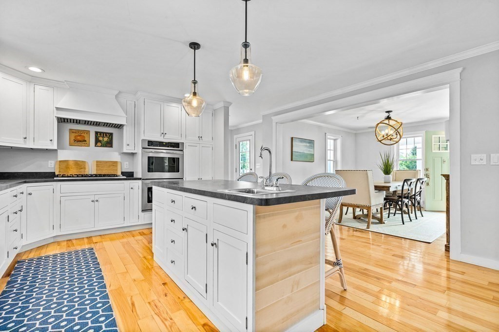 138 Gilson Road Scituate, MA 02066 - Photo 5 of 38 Gallery Image 5