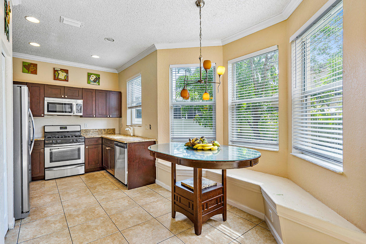 5742 Raceway Road Lake Worth, FL 33449 - Photo 11 of 43 010-5742RacewayRd-LakeWorth-FL-small