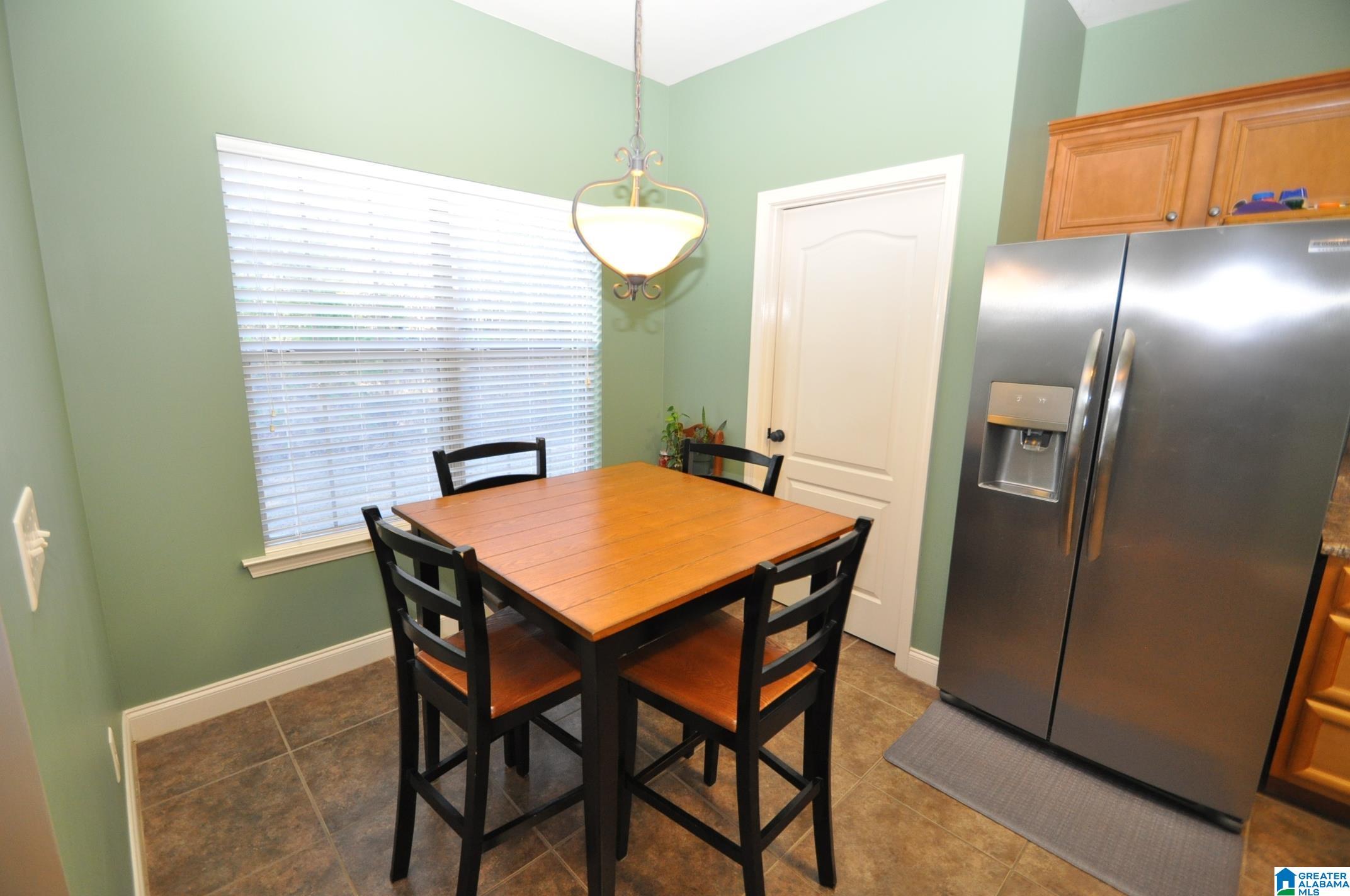 445 Ramsgate Drive Alabaster, AL 35114 - Photo 9 of 22