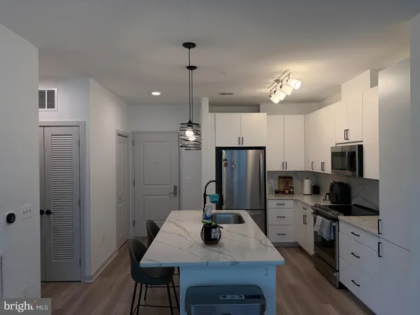 $2,500 | 10755 Fairgrounds Drive, Unit 220, Fairfax, VA 22030