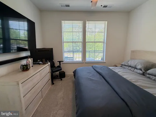 $2,500 | 10755 Fairgrounds Drive, Unit 220, Fairfax, VA 22030