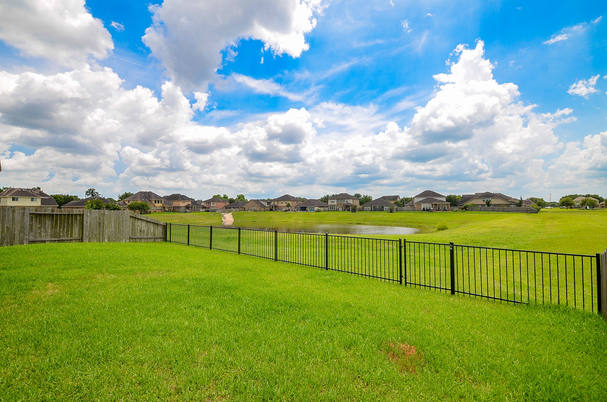 2227 Leonetti Lane Rosenberg, TX 77471 - Photo 42 of 47 back yard