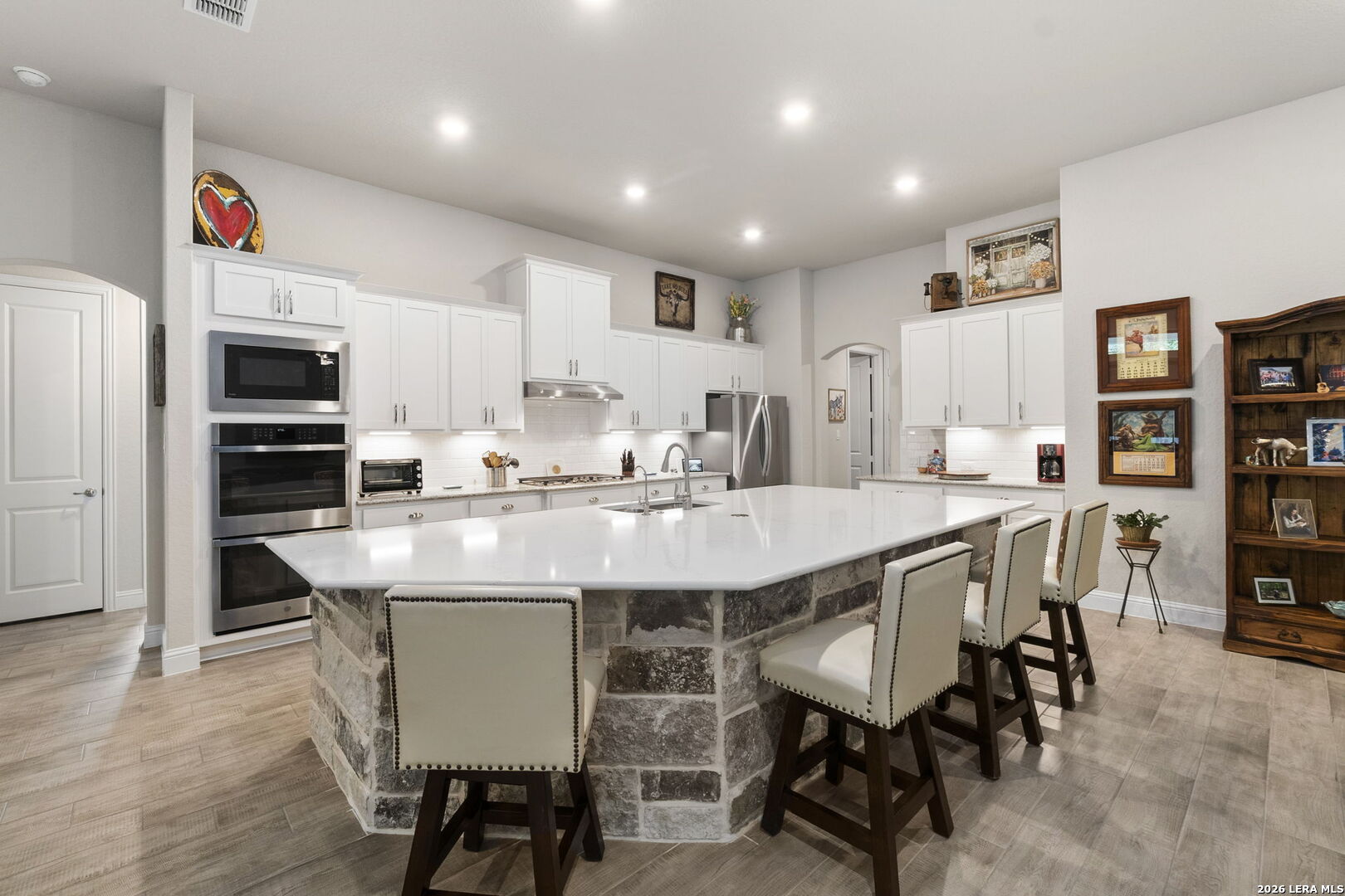 29347 Kearney Ridge Boerne, TX 78015 - Photo 14 of 43
