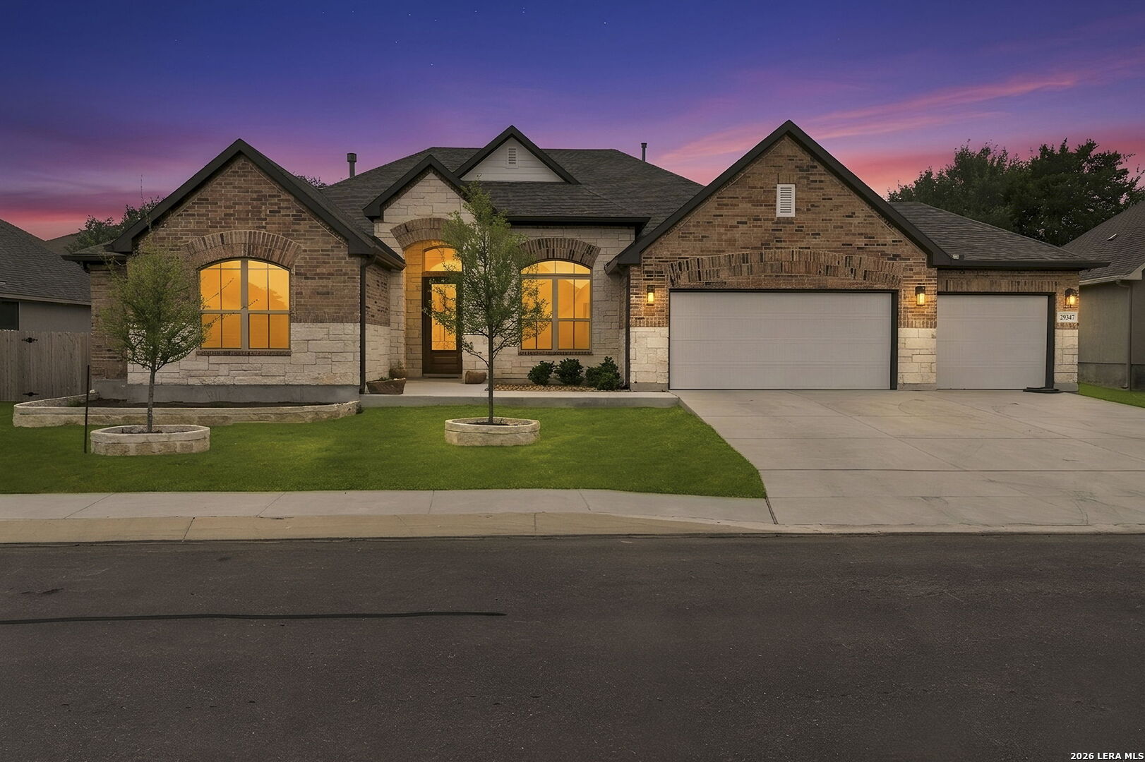 29347 Kearney Ridge Boerne, TX 78015 - Photo 2 of 43