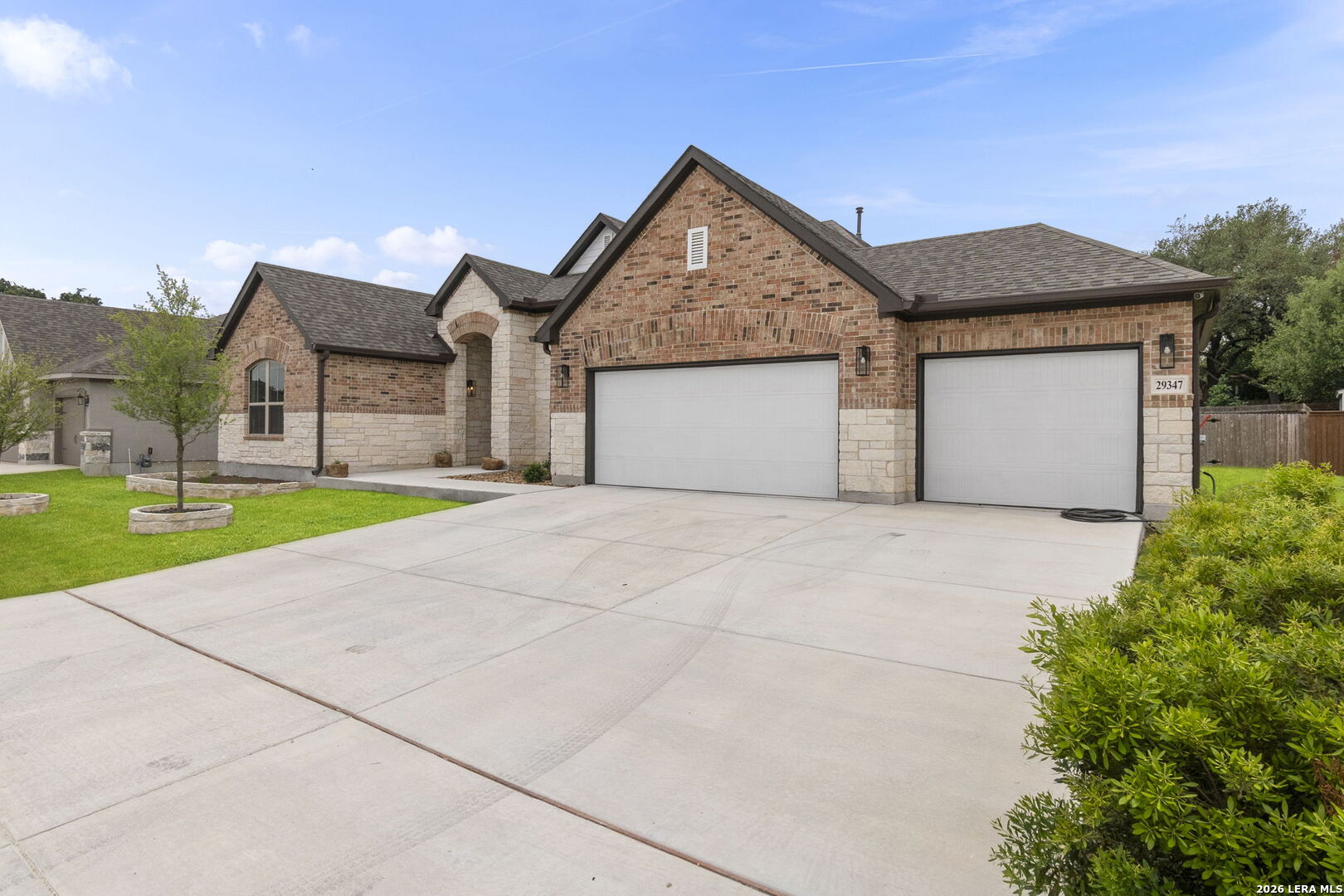 29347 Kearney Ridge Boerne, TX 78015 - Photo 3 of 43