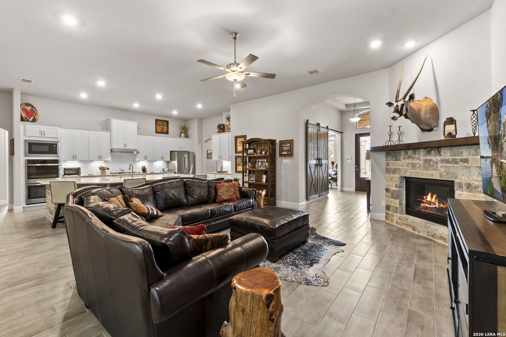29347 Kearney Ridge Boerne, TX 78015 - Photo 8 of 43