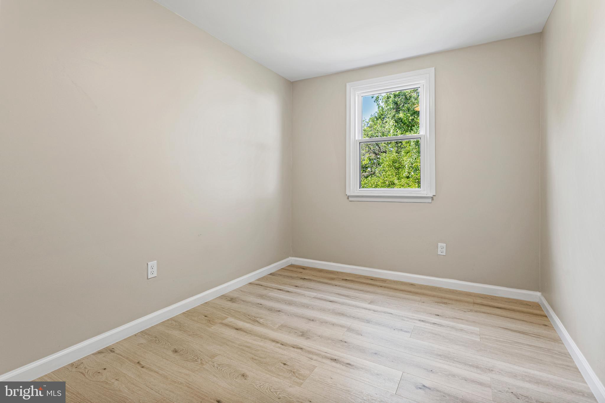 900 Clifton Avenue Sharon Hill, PA 19079 - Photo 17 of 25 Gallery Image 17