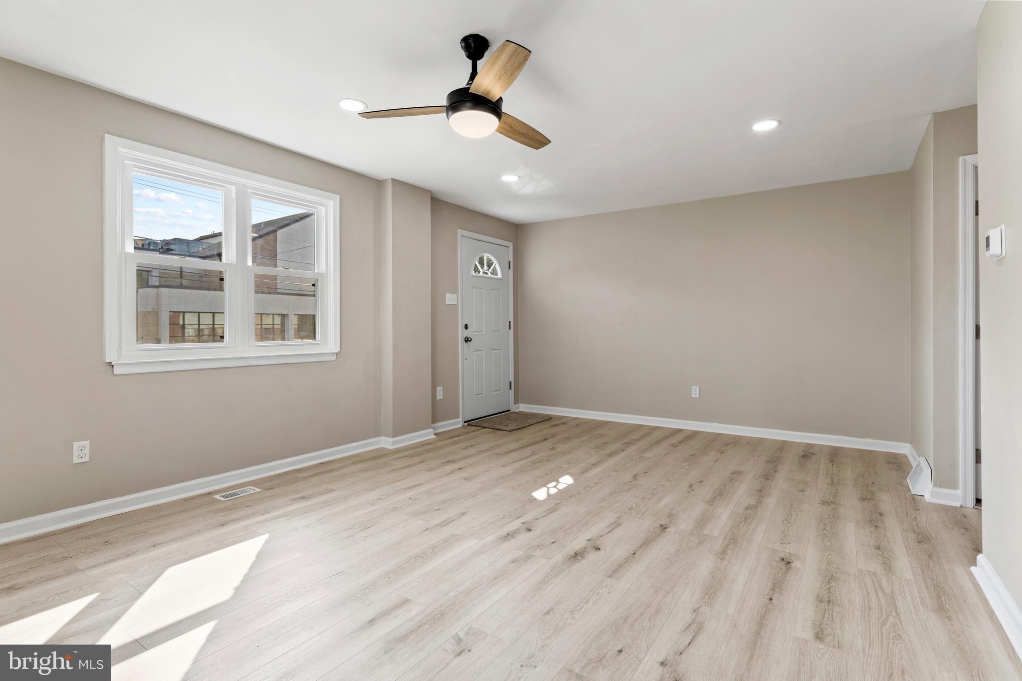 900 Clifton Avenue Sharon Hill, PA 19079 - Photo 5 of 25 Gallery Image 5