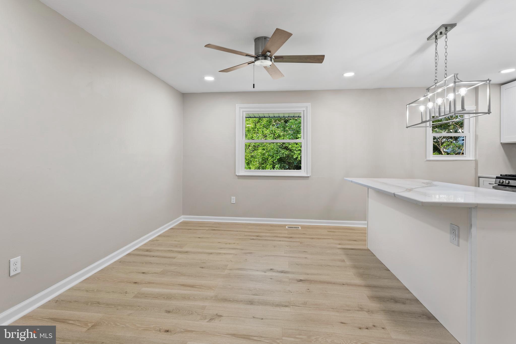 900 Clifton Avenue Sharon Hill, PA 19079 - Photo 8 of 25 Gallery Image 8