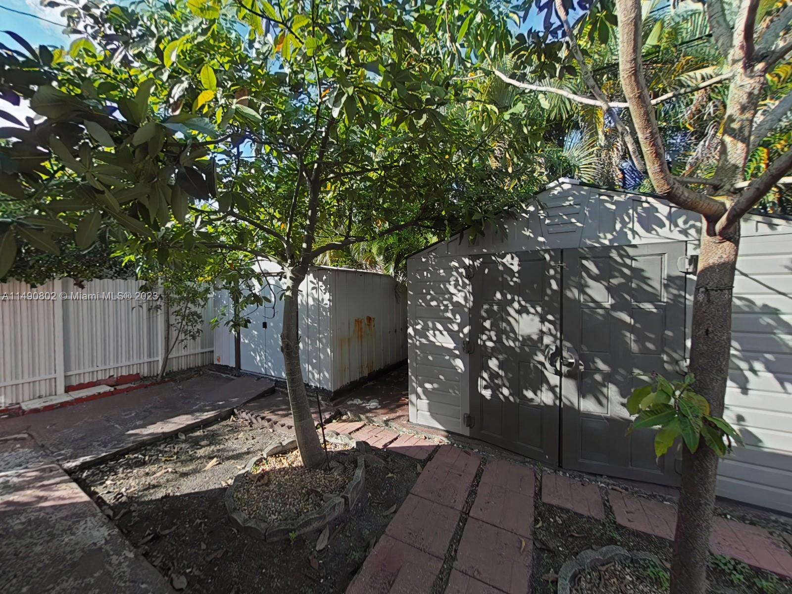 5643 Southwest 7th Street Miami, FL 33144 - Photo 23 of 25 a view of a backyard