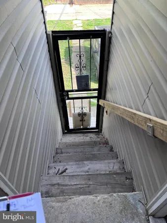 a view of entryway