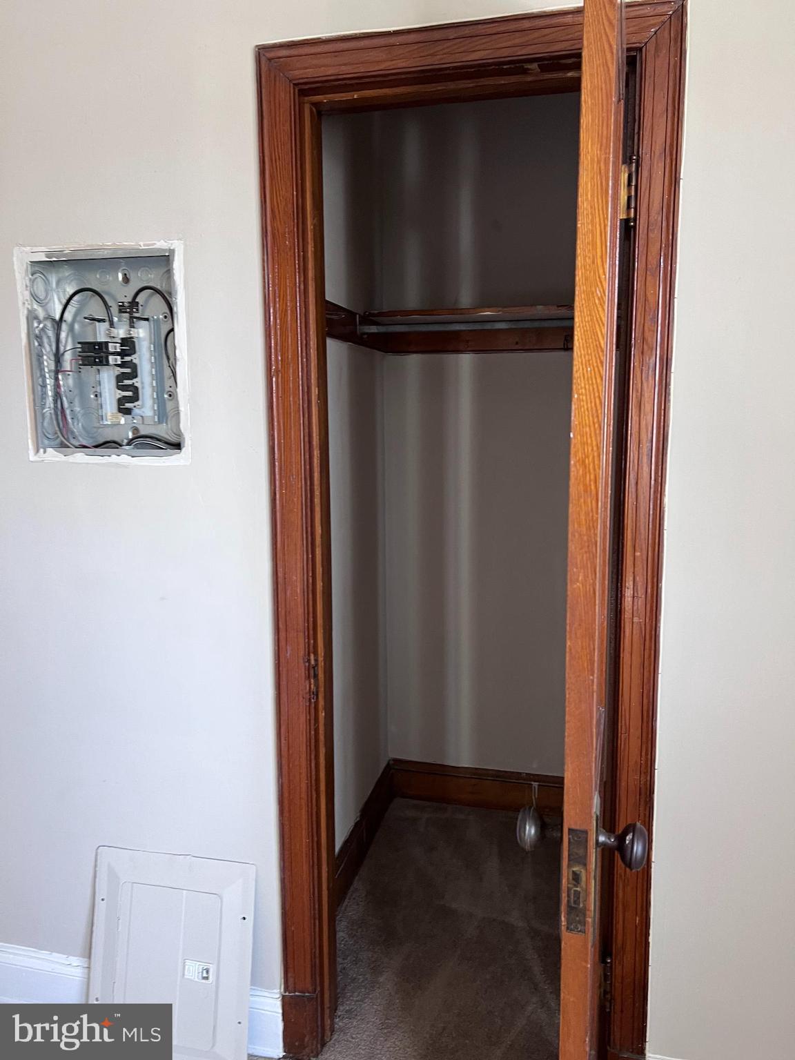 1806 C Street Southeast Washington, DC 20003 - Photo 9 of 13 a view of water heater room