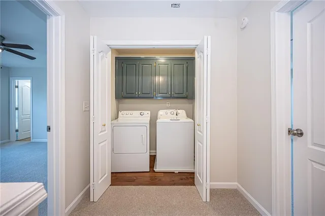 a view of utility room with washer and dryer
