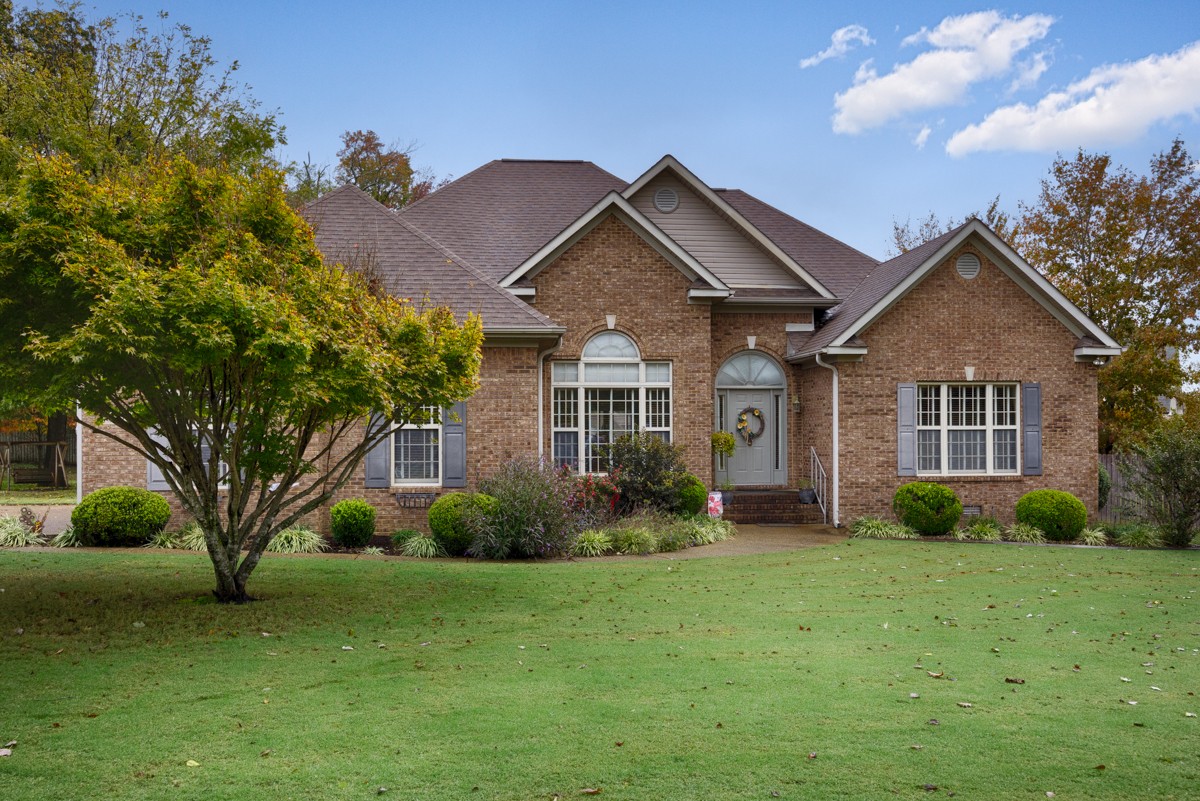 715 South Clinton Street Athens, AL 35611 - Photo 27 of 63