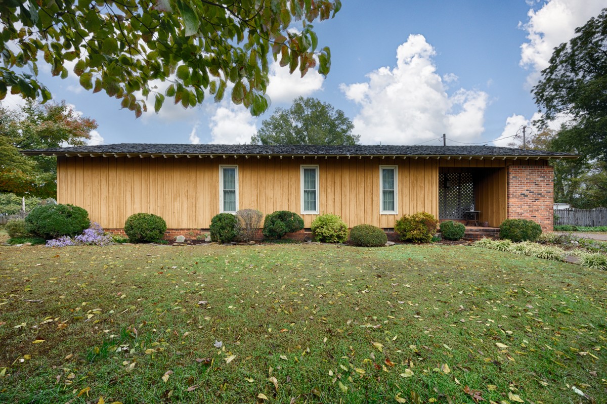 715 South Clinton Street Athens, AL 35611 - Photo 51 of 63