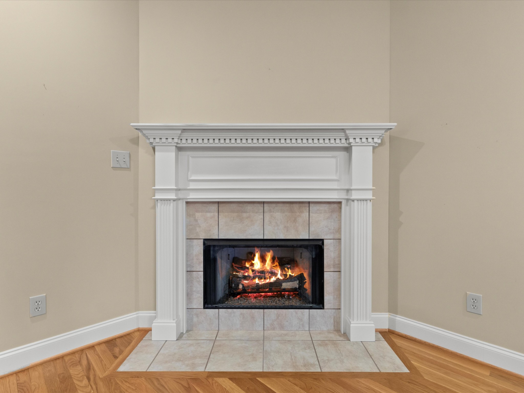 715 South Clinton Street Athens, AL 35611 - Photo 7 of 63 a living room with a fireplace