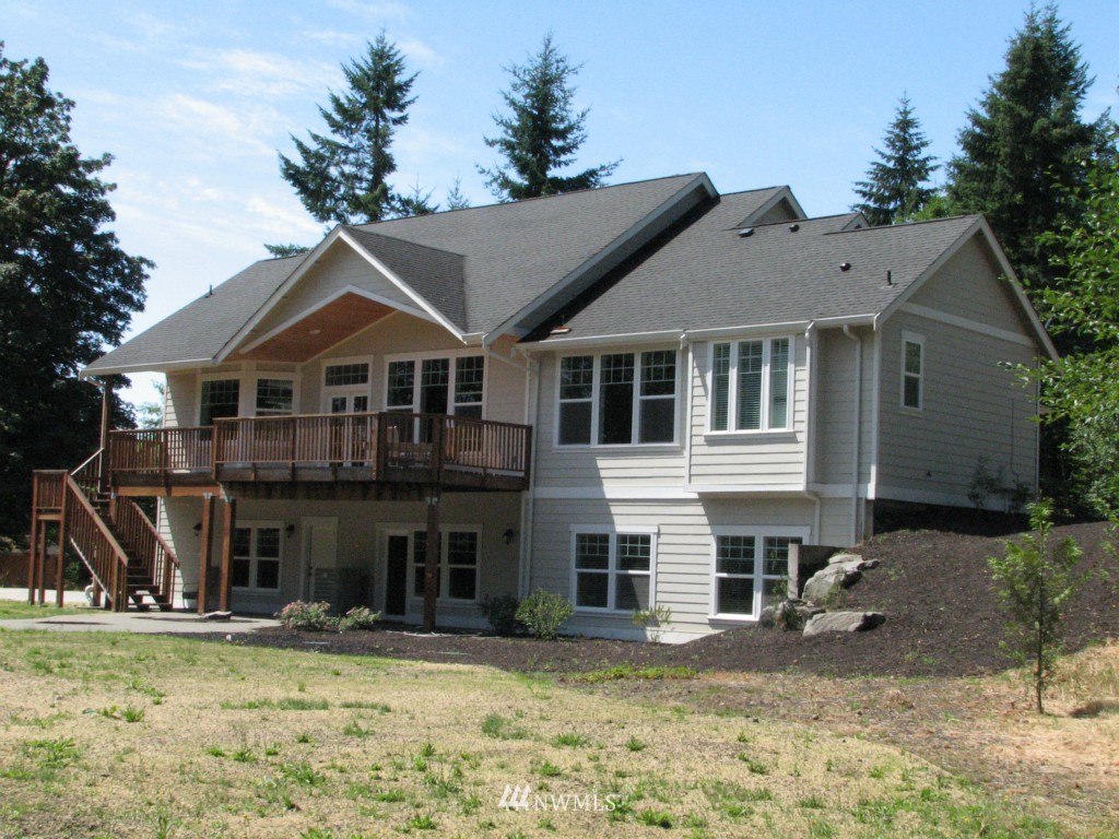 6205 139th Lane Southwest Rochester, WA 98579 - Photo 14 of 25 Gallery Image 14
