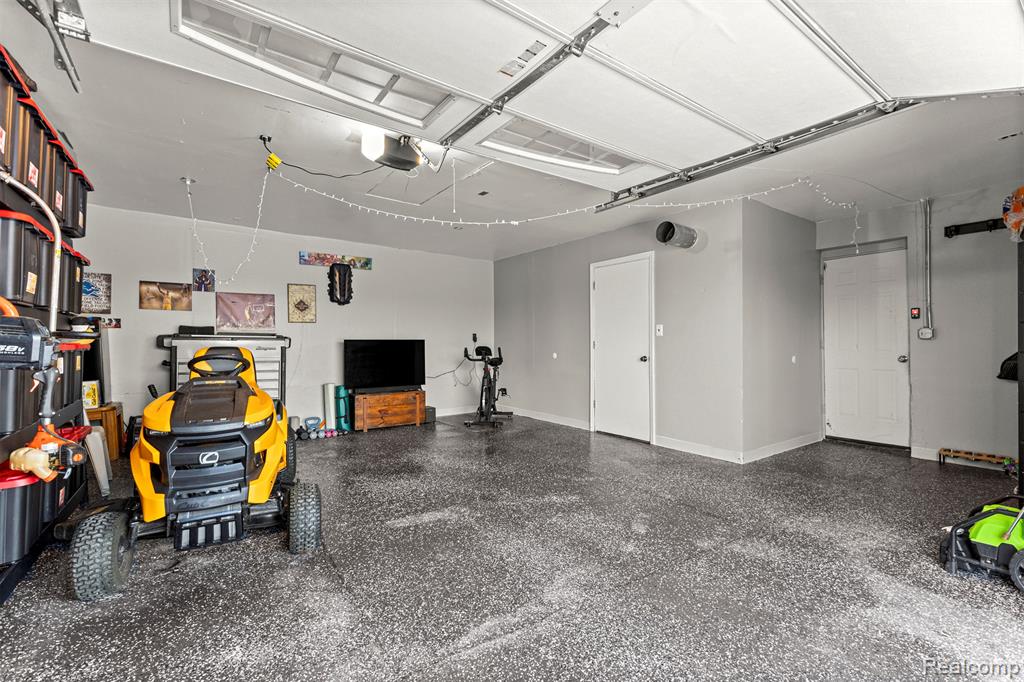 50001 Geddes Road Canton, MI 48188 - Photo 13 of 41