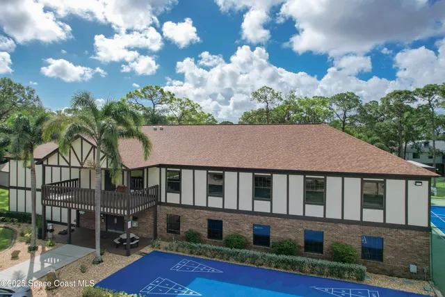 a view of a park with tree s