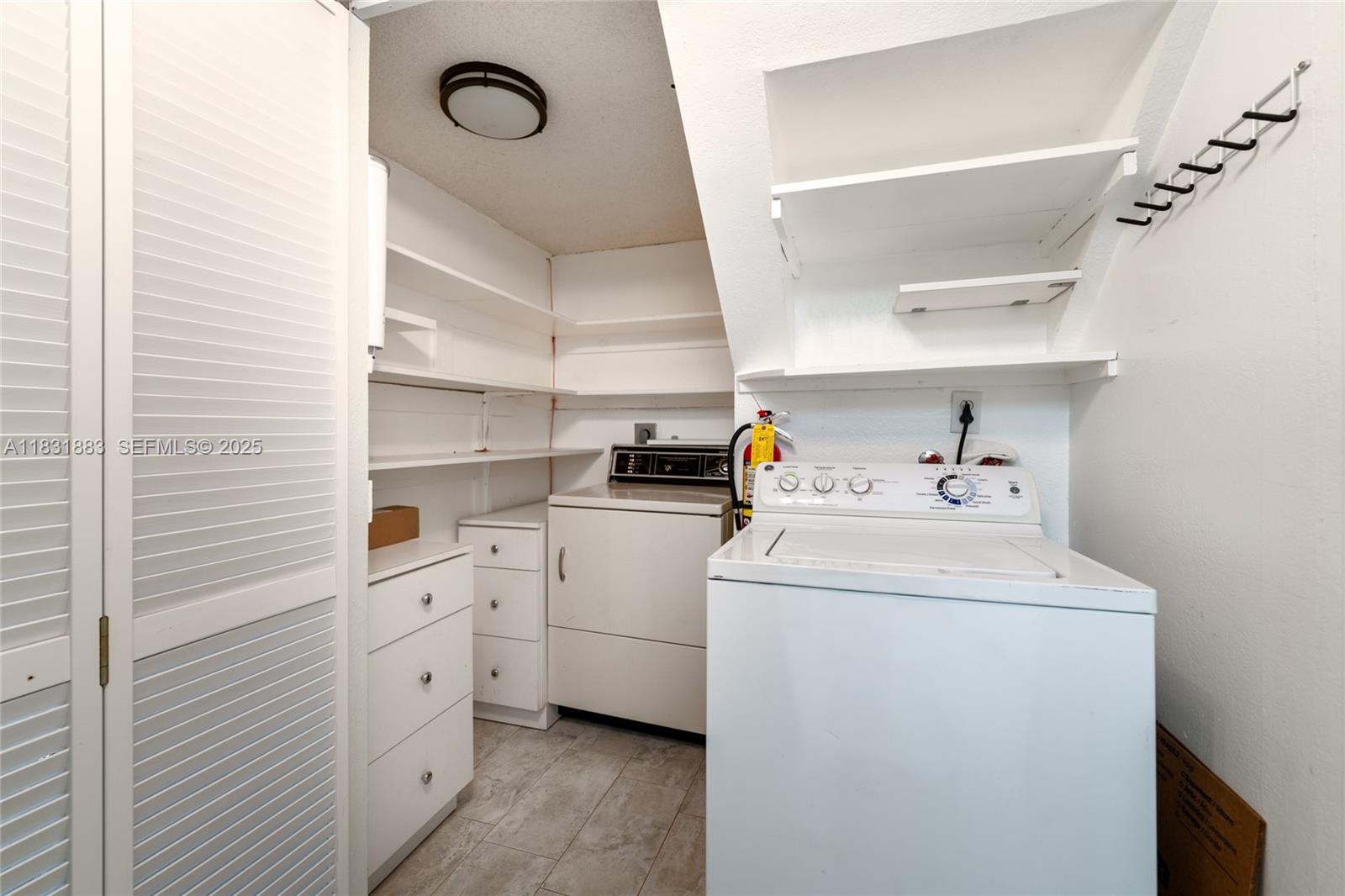 13949 Southwest 84th Street, Unit 801 Miami, FL 33143 - Photo 29 of 38