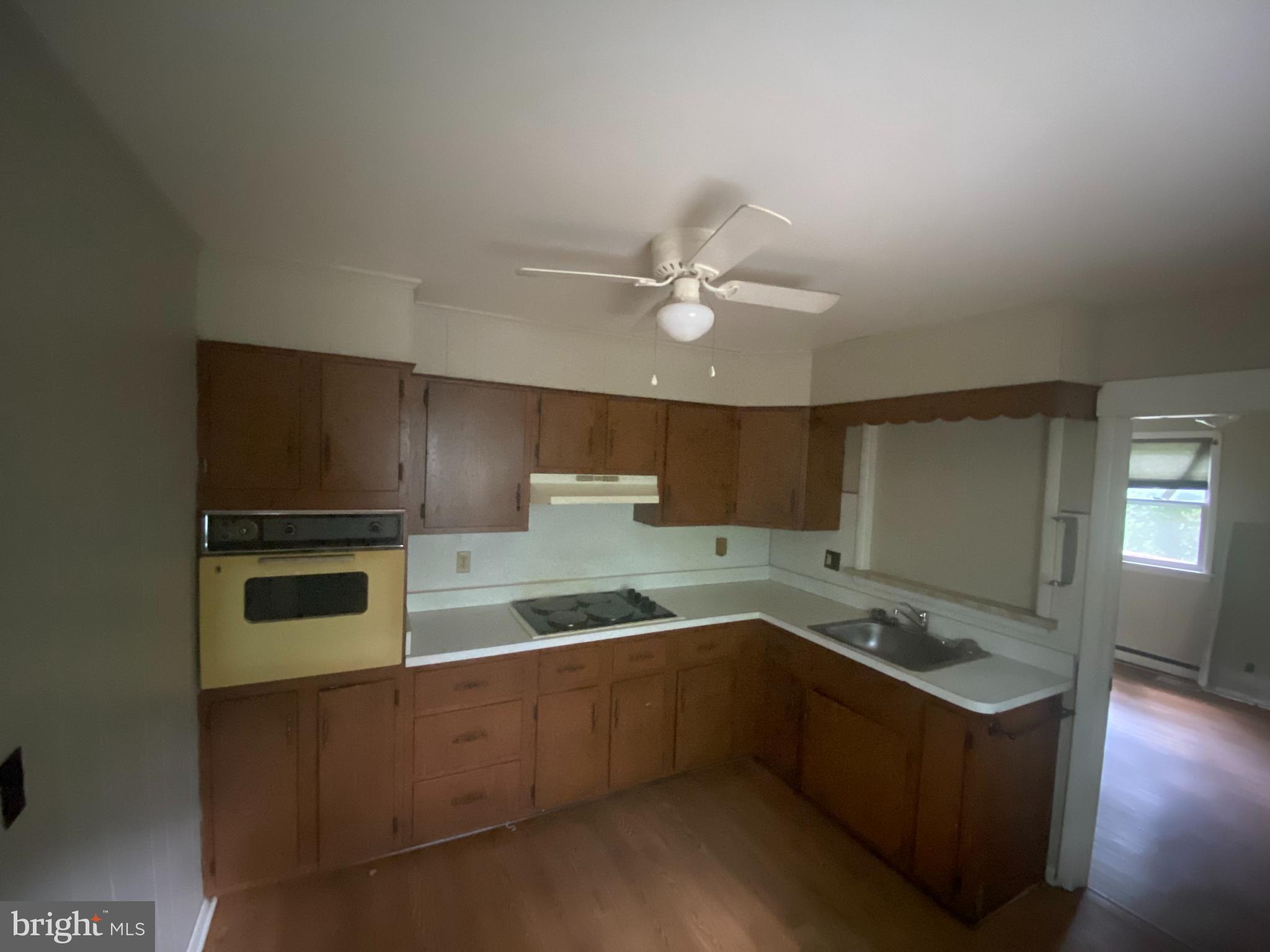 335 Fern Road Millville, NJ 08332 - Photo 3 of 10 Gallery Image 3
