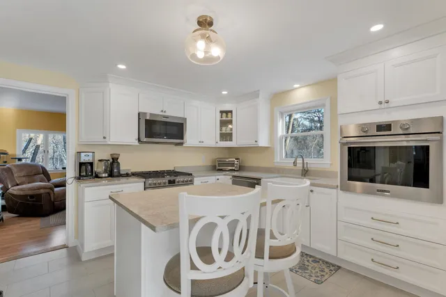 $620,000 | 9 Barkland Drive, Derry, NH 03038