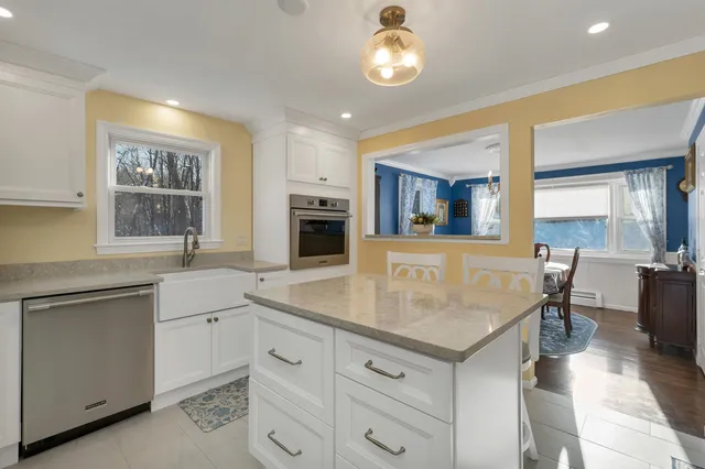 $620,000 | 9 Barkland Drive, Derry, NH 03038