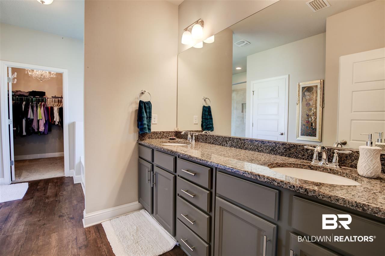 822 Onyx Lane Fairhope, AL 36532 - Photo 18 of 43 master bathroom
