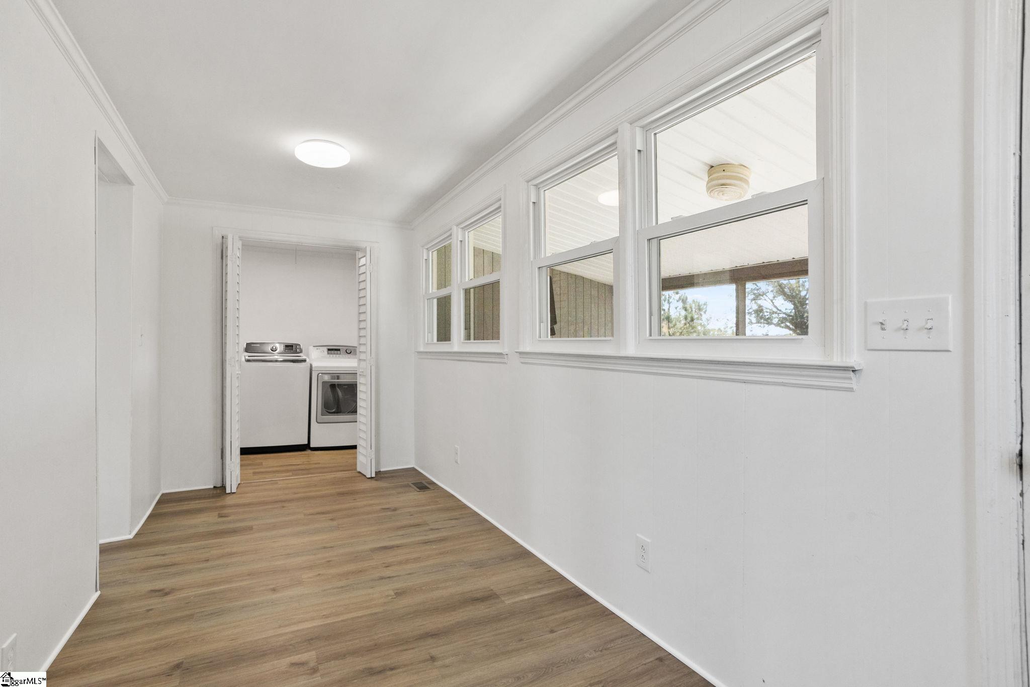 5994 North Old Laurens Road Gray Court, SC 29645 - Photo 11 of 25