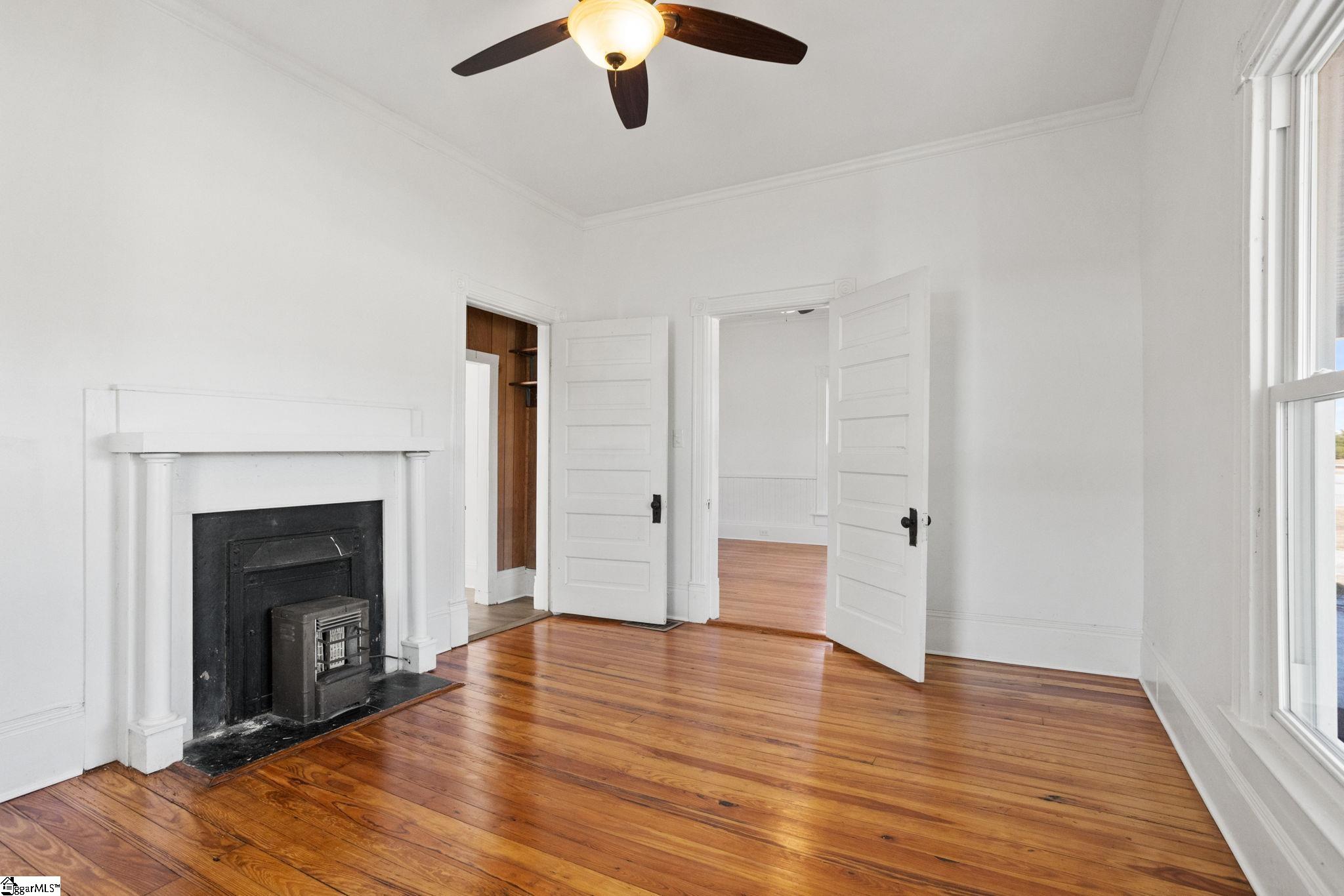 5994 North Old Laurens Road Gray Court, SC 29645 - Photo 16 of 25