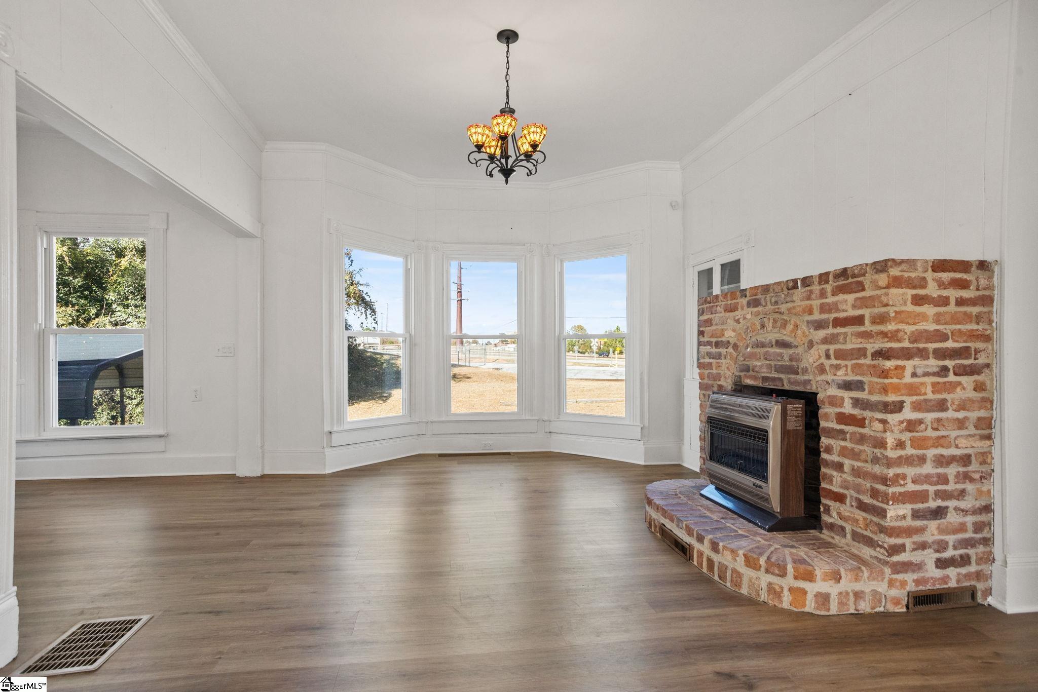 5994 North Old Laurens Road Gray Court, SC 29645 - Photo 7 of 25