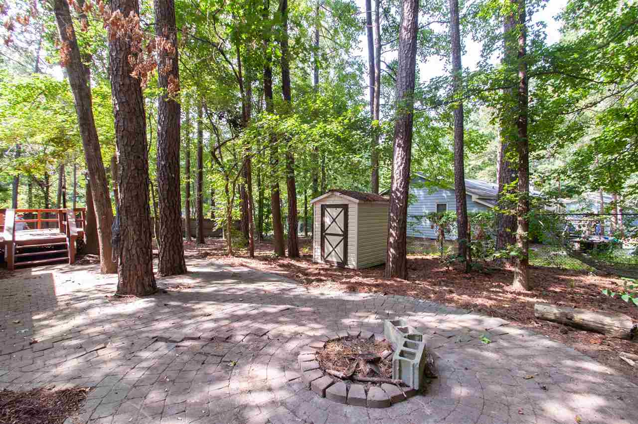 7401 Thorn Ridge Road Raleigh, NC 27613 - Photo 21 of 30 Patio