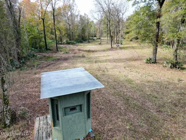 $2,990,000 | 298 Crescent Rd Street, Waterproof, LA 71375