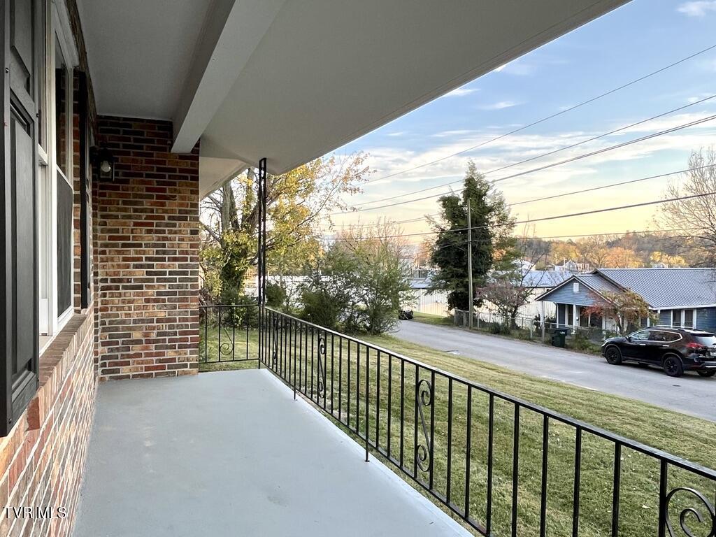 126 Pearl Street Greeneville, TN 37743 - Photo 14 of 23 13a