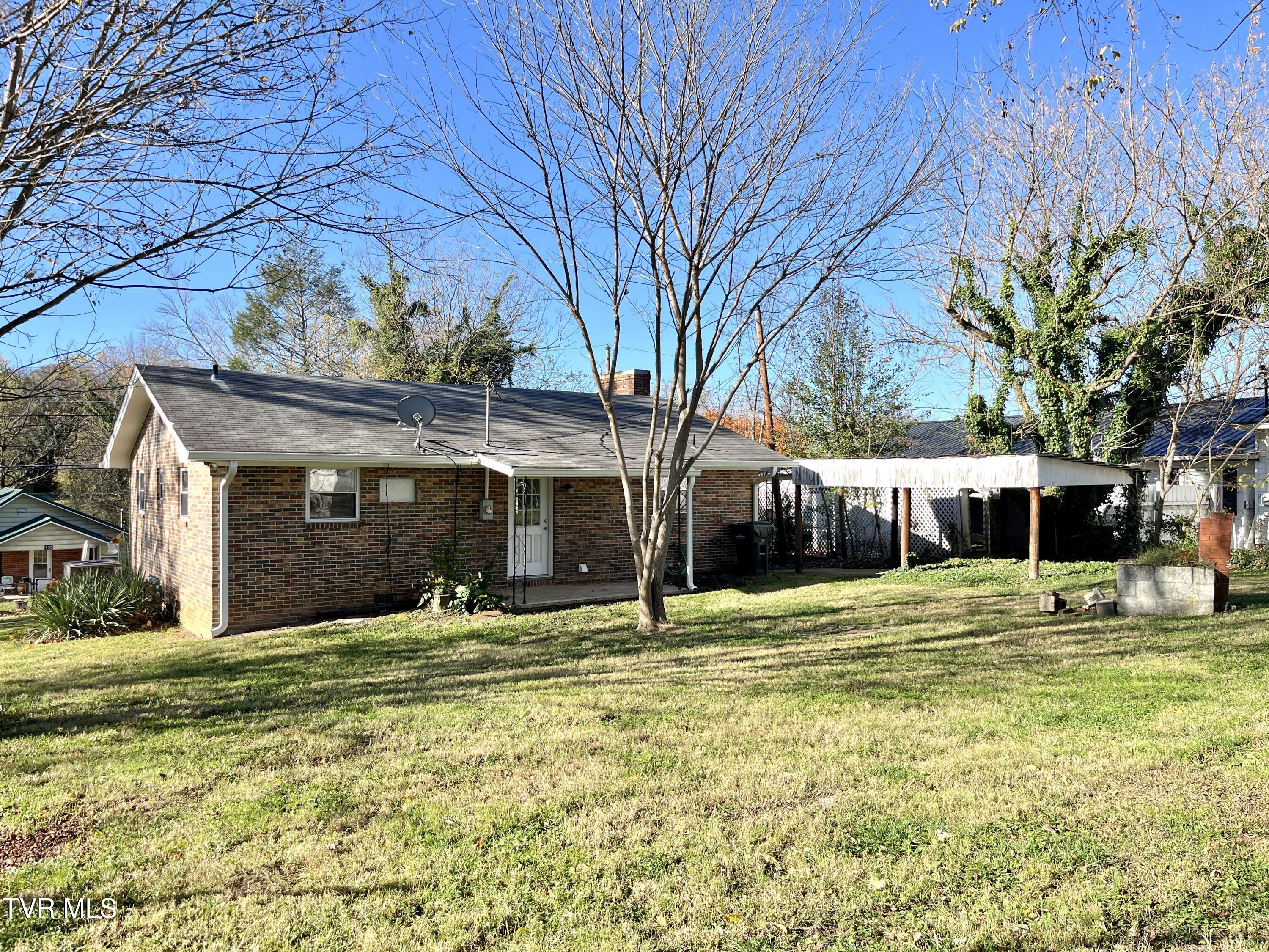 126 Pearl Street Greeneville, TN 37743 - Photo 19 of 23 17