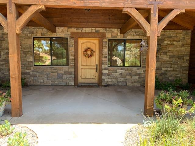3078 Brooke Hollow Road Fallbrook, CA 92028 - Photo 2 of 7