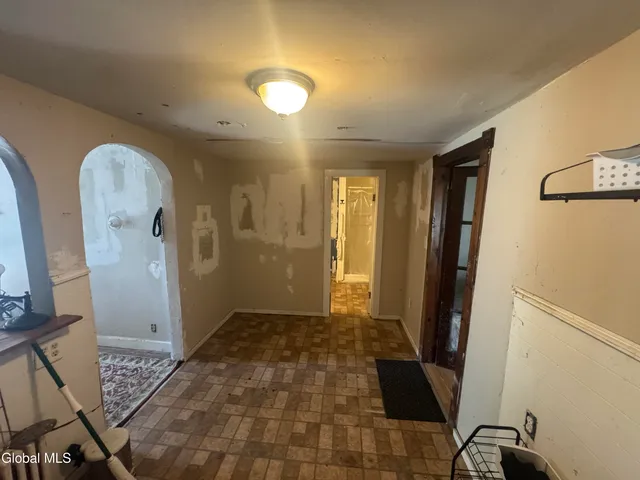 $172,000 | 3 Bunce Lane, Stillwater, NY 12170