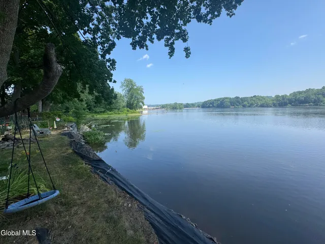 $172,000 | 3 Bunce Lane, Stillwater, NY 12170