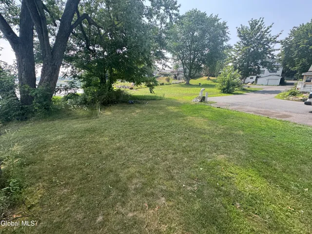 $172,000 | 3 Bunce Lane, Stillwater, NY 12170