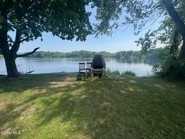 $172,000 | 3 Bunce Lane, Stillwater, NY 12170