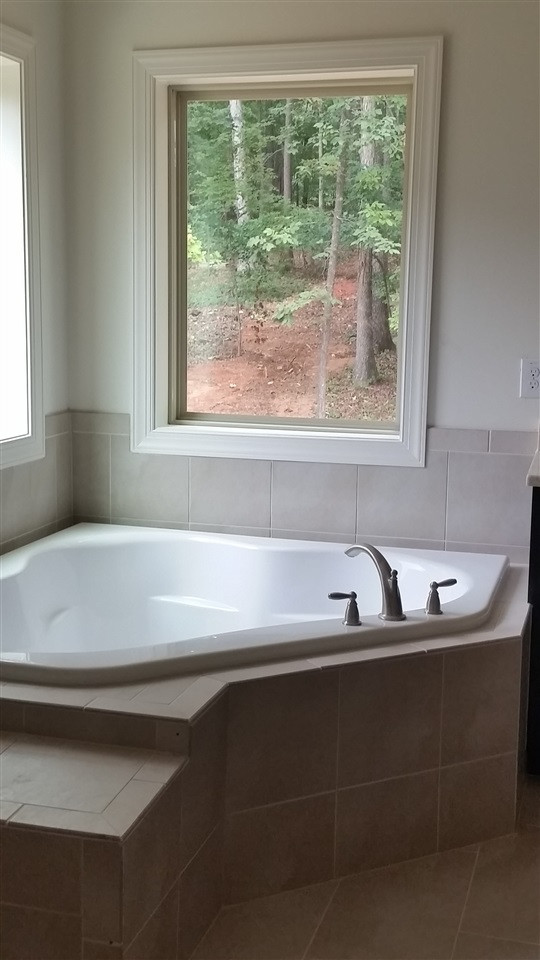 2004 Bowling Green Trail Raleigh, NC 27613 - Photo 15 of 21 Master Bath tub