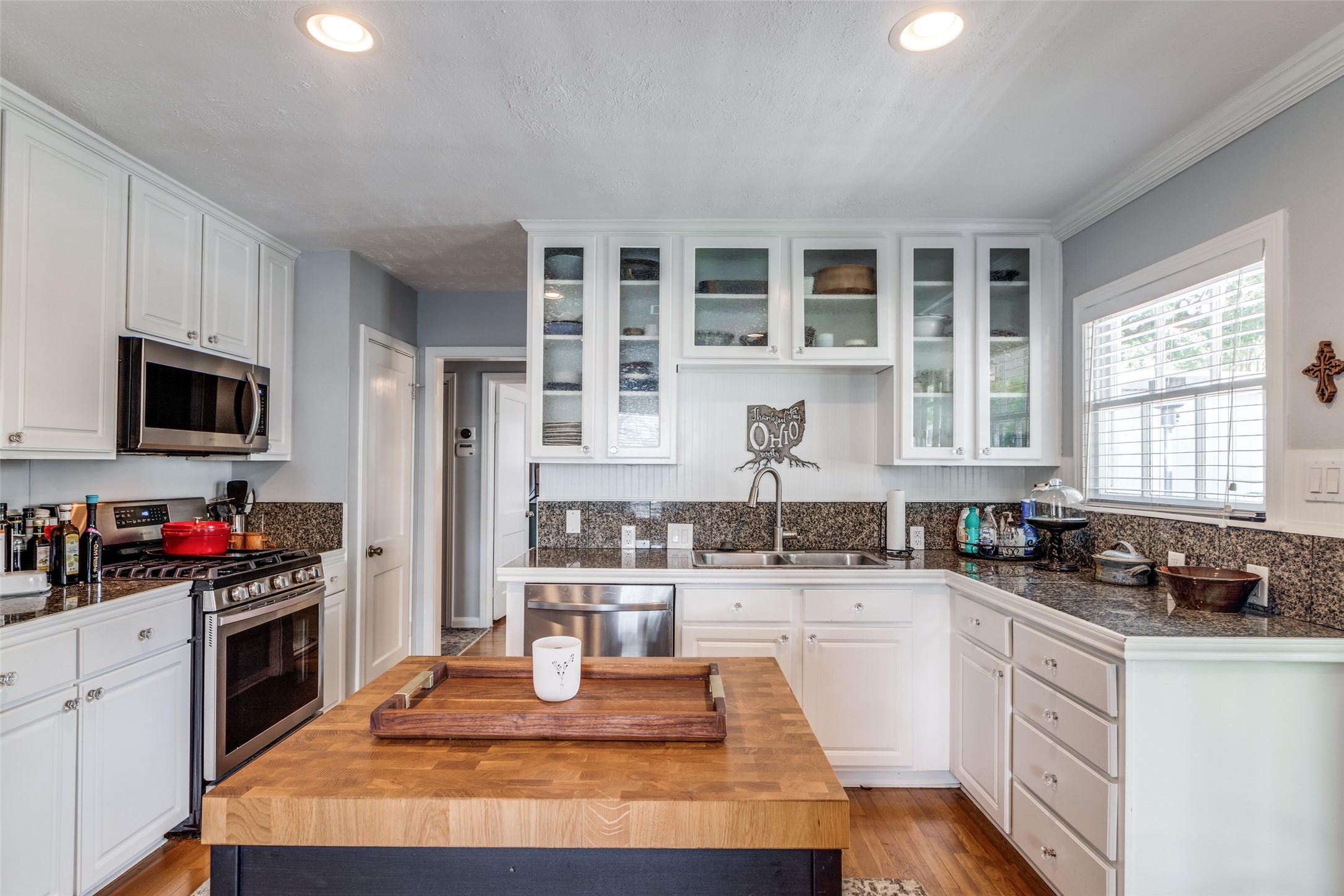 2019 Gostick Street Houston, TX 77008 - Photo 17 of 36