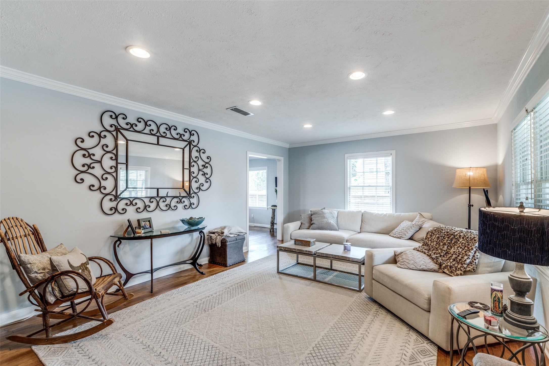 2019 Gostick Street Houston, TX 77008 - Photo 8 of 36