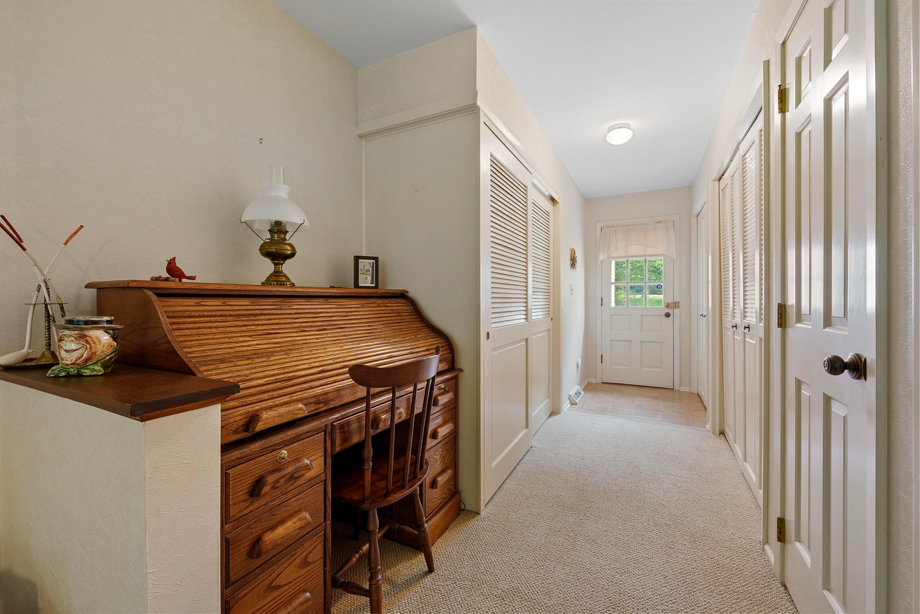 1776 Carriage Road Powell, OH 43065 - Photo 43 of 55 DSC01464