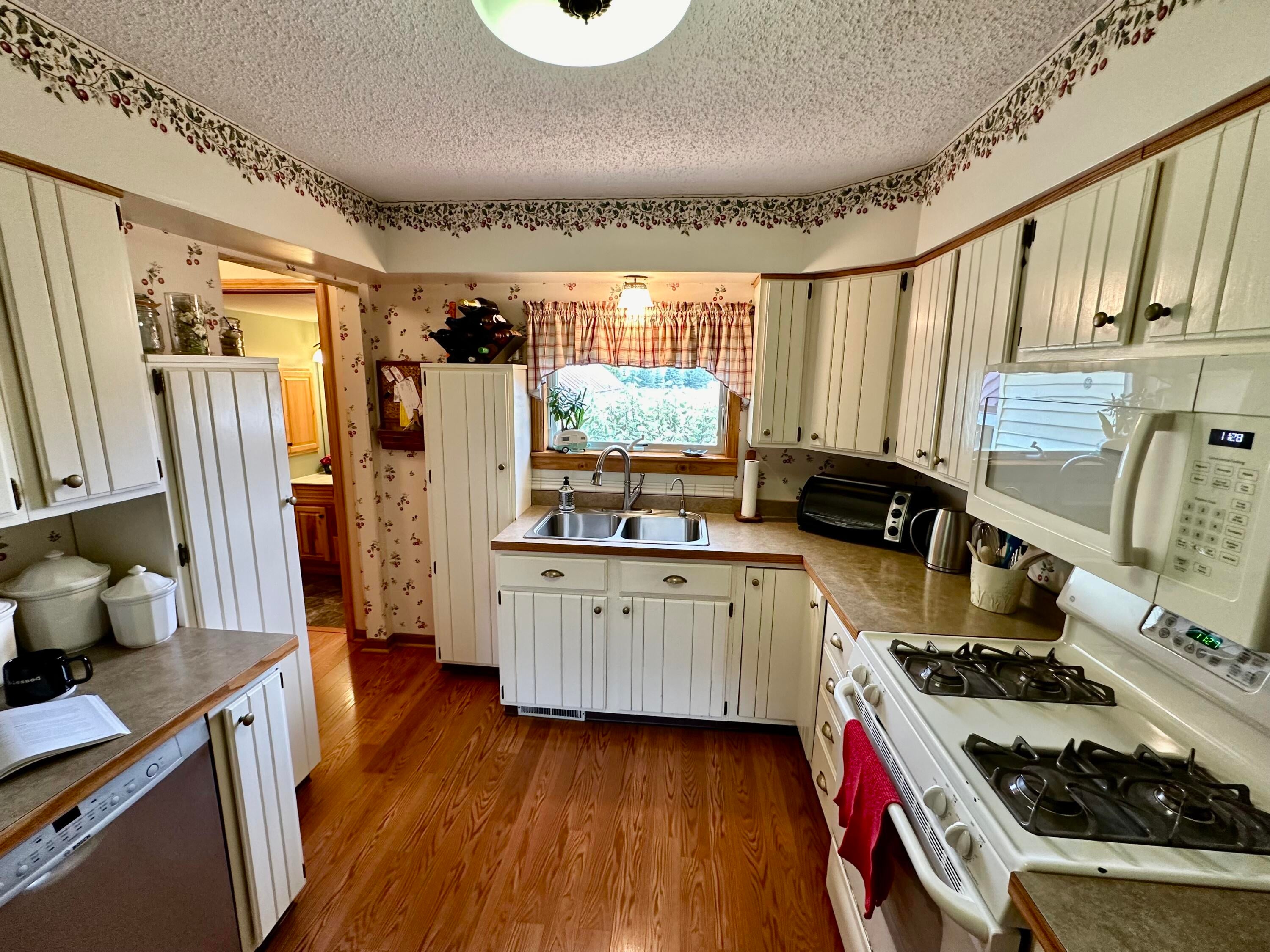 6490 South Military Road Grayling, MI 49738 - Photo 25 of 62 Gallery Image 25