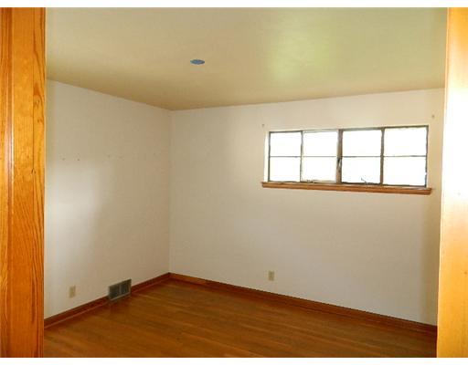 10700 Old Trail Road North Huntingdon, PA 15642 - Photo 6 of 7 Bedroom.