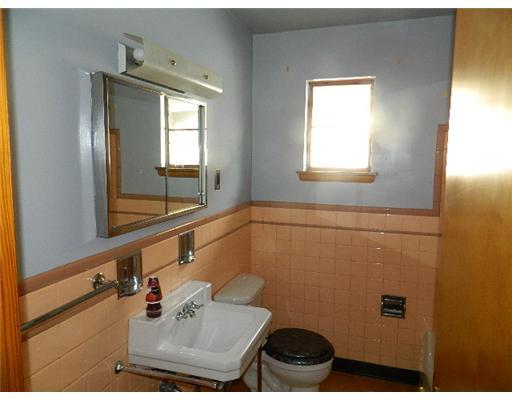 10700 Old Trail Road North Huntingdon, PA 15642 - Photo 7 of 7 Master Bath/Spa.