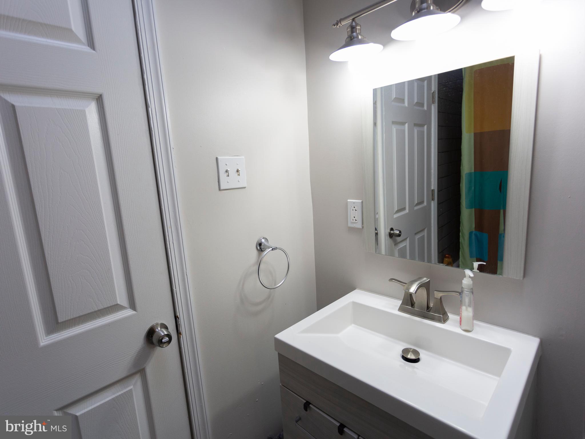 7543 Briar Road Philadelphia, PA 19138 - Photo 14 of 21 Gallery Image 14